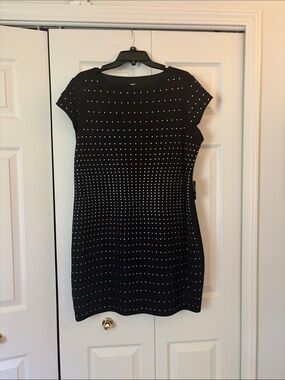 Black Rhinestone Cap-Sleeve Sheath Dress